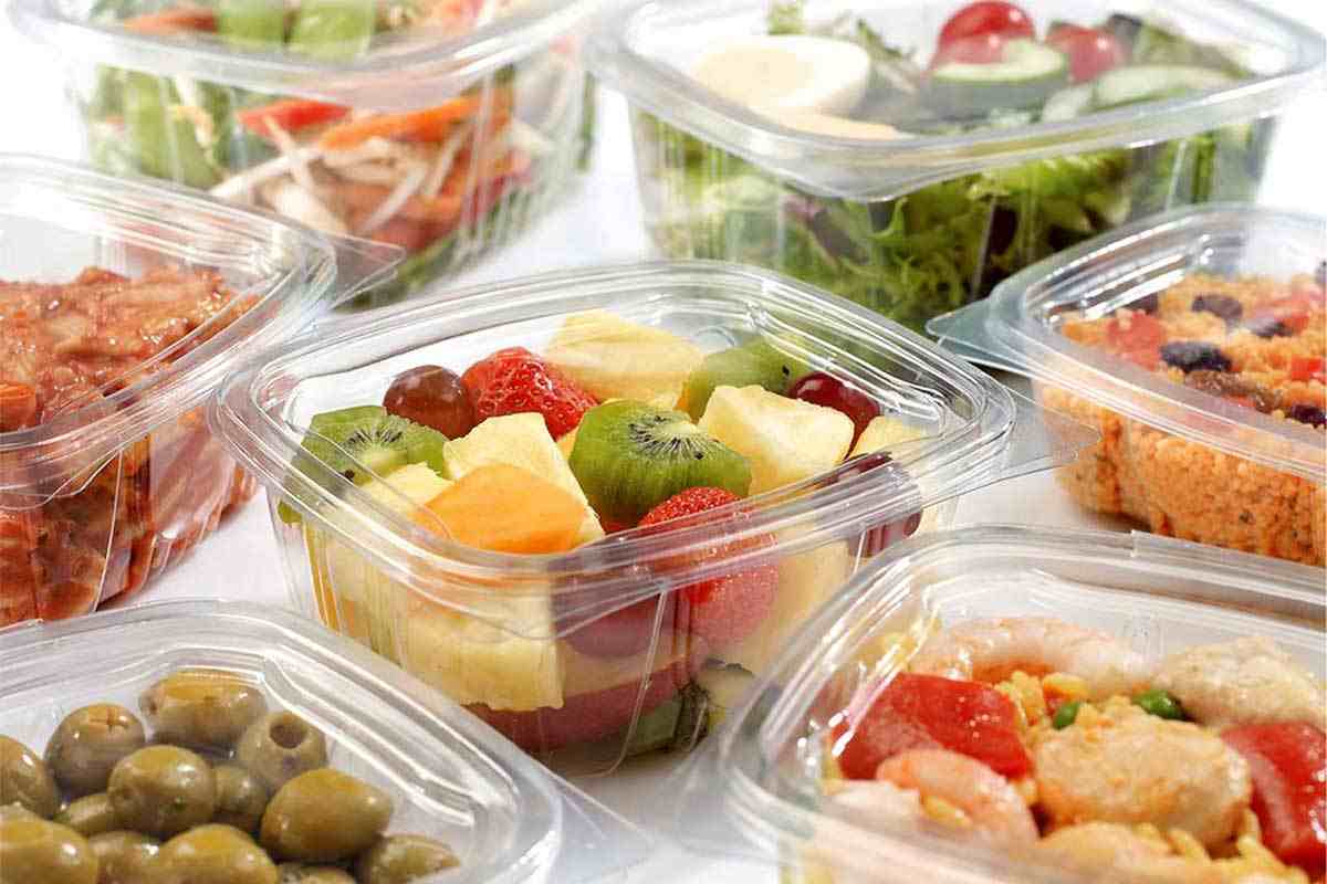 Disposable containers with lids