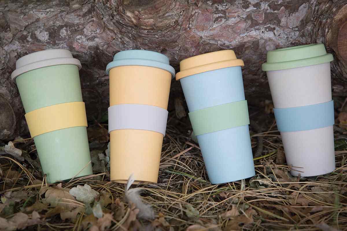 Biodegradable disposable cups
